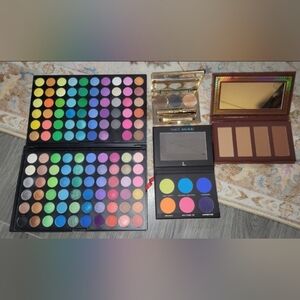 Vibrant Eyeshadow Palette Bundle Of 4.